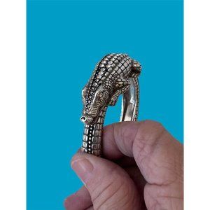 BRIGHTON Later Gator Alligator Swarovski Crystal Bracelet Clamper Bangle